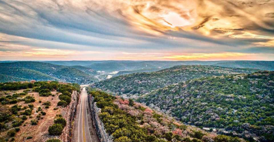 Texas Hill Country, USA: Scenic Beauty and Wineries