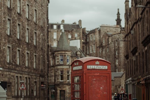 Edinburgh, United Kingdom: Royal and Historic